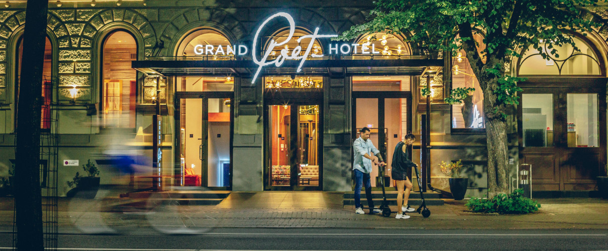 Grand Poet Hotel and SPA by Semarah